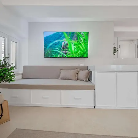 Luxury Arsenal Hvar شقة